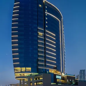 Szálloda Radisson Blu Hotel, Canal View, Dubaj